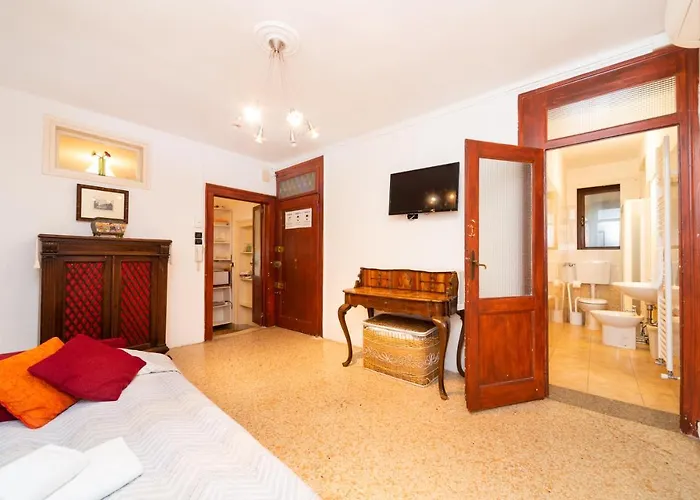 Ca' Alle Gondolette By Sarlux * Veneza